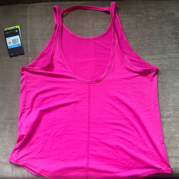 Nike running tank top brand new with tags - Picture 2 of 2